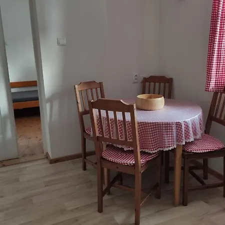 V Banskej Bystrici - Dom S Terasou, Free Private Parking * Banská Bystrica