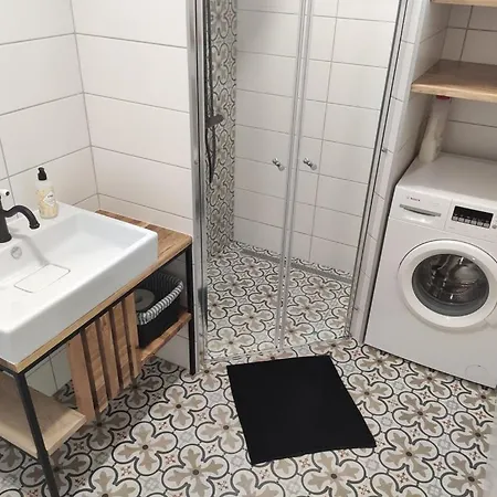 Holiday home V Banskej Bystrici - Dom S Terasou, Free Private Parking *