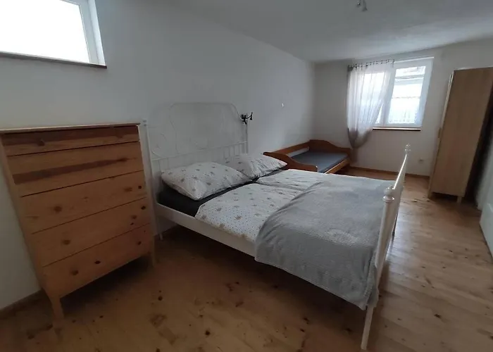 V Banskej Bystrici - Dom S Terasou, Free Private Parking Prázdninový dům