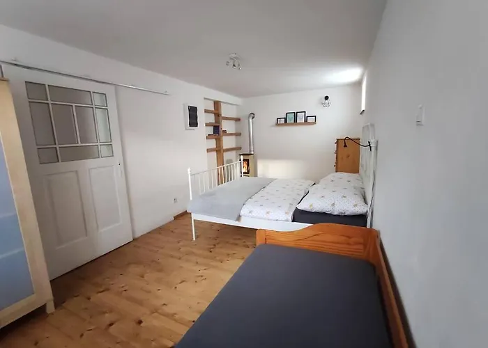 V Banskej Bystrici - Dom S Terasou, Free Private Parking Banská Bystrica